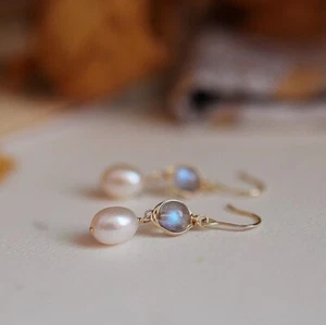 18K Gold Plated 5mm Labradorite 8mm Freshwater Pearls Wire Wrapped Earrings - Picture 1 of 4