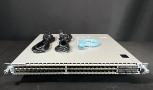 Arista DCS-7050SX-72Q-R 48 ports 48xSFP + 6x40GbE QSFP + commutateur - expédition le jour même - Photo 1/5