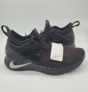 pg 2.5 black and white