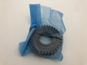 Volkswagen Audi Gear OEM 02M311361B - Picture 1 of 9