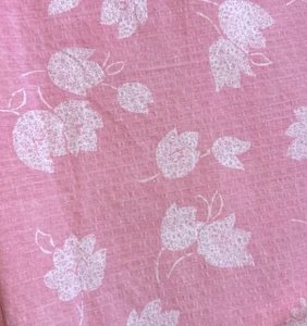 Pink Seersucker Tulip Print Fabric  1Y #25 - Picture 1 of 5