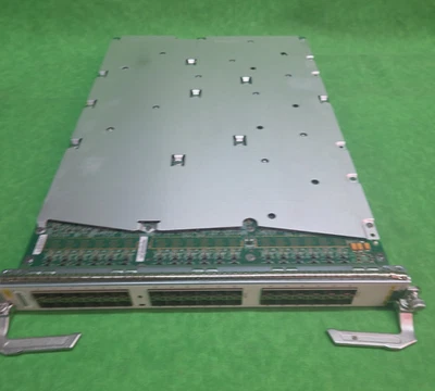Cisco A9K-36X10GE-TR ASR 9000 36 puertos 10GE, transporte de paquetes optimizado Foto 1 de 4