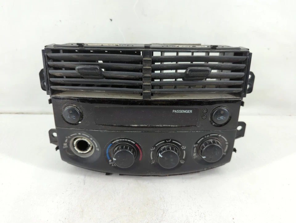 2004-2010 Toyota Sienna Ac Heater Climate Control 84010-08130 D8IDJ - Image 1 of 4