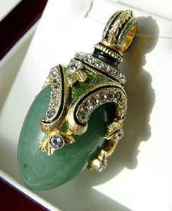 GENUINE GREEN JADE SUPERB MADE OF STERLING SILVER 925 RUSSIAN EGG PENDANT - Picture 1 of 1