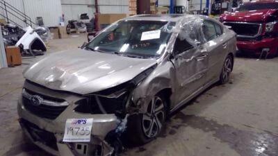 20 - 20 SUBARU LEGACY Radio E679487 - Image 1 of 4