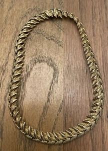 Beau collier en metal dore - Imagen 1 de 4