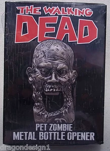 THE WALKING DEAD. ABRIDOR DE BOTELLAS DE METAL PET ZOMBIE. NUEVO EN CAJA. Imán en la parte posterior. - Imagen 1 de 2