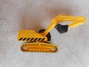 Smart Toys 1:87 scale  plastic excavator - Picture 1 of 8