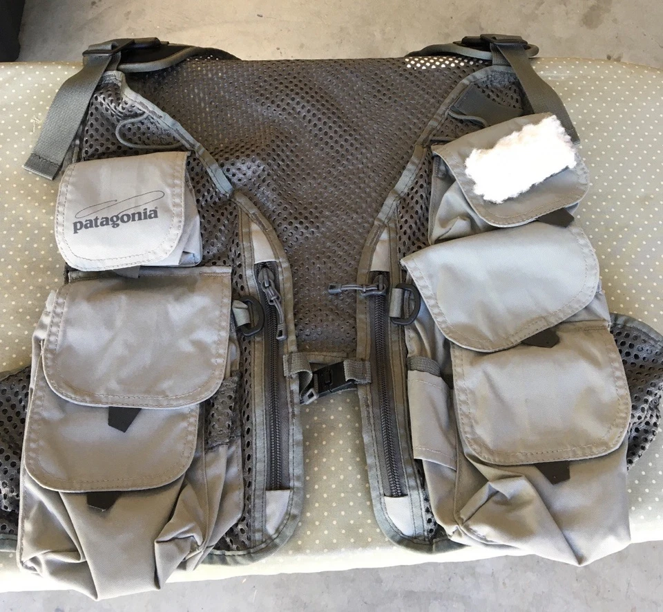 Patagonia Convertible Vest Fishing Vest - Image 1 of 4