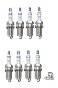 Spark Plugs x 8 Bosch Platinum Fits Porsche Cayenne Turbo / Turbo S 4.5 9PA 955 - Picture 1 of 4