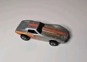 Corvette Stingray 1975 vintage Hot Wheels metálico plateado con rayas fundido a presión - Imagen 1 de 7