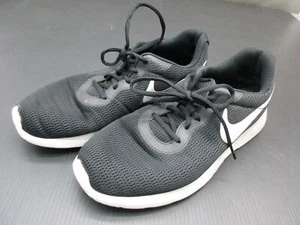 Nike Size 10.5 Mens Black Athletic Running Sneakers Shoes 2A - Picture 1 of 6