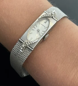 Reloj de cóctel Longines (2) diamantes oro blanco macizo 14K cuerda manual para dama - Imagen 1 de 5
