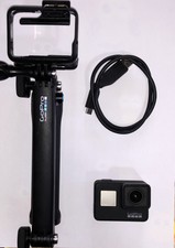GoPro 7 Black + Tripod
