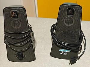 Logitech Sistema di altoparlanti Z520 per PC - Nero - Foto 1 di 3