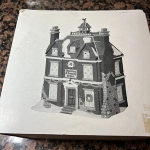Dept. 56 Dickens Village Boarding & Lodging School Light Original Box 5810-6 - Picture 1 of 16