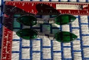 4 new GREEN TWINKLE blinker flashing C9 Christmas string light bulb SHIPSfor 7¢* - Picture 1 of 4