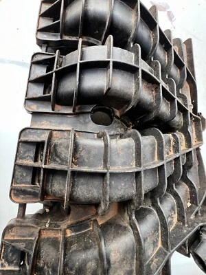 Intake Manifold 07 Jeep Patriot Compass Dodge Caliber Avenger Chrysler Sebring - Image 1 of 3