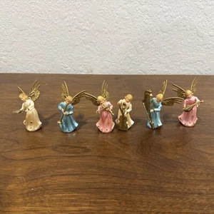 "Juego retro de 6 ángeles músicos dorados pastel de plástico decoración navideña vintage 3""" - Imagen 1 de 9