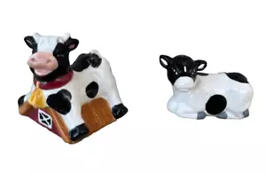 Cow Salt and Pepper Shaker Set ๐ Two Cute, Adorable Ceramic Cows Collectable โค - Picture 1 of 15