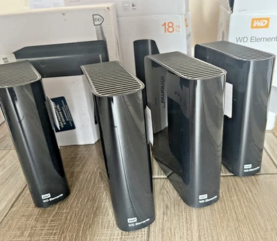 Disco duro externo de escritorio WD 18TB - negro Foto 1 de 4