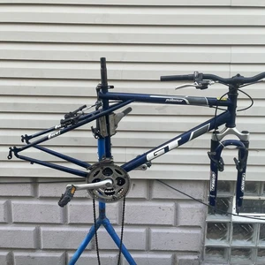 GT Palomar Chrome Molly Frame and parts - Picture 1 of 24