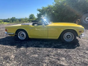 Triumph TR6 2.5 pi CP model 1971 With Overdrive - Picture 1 of 15