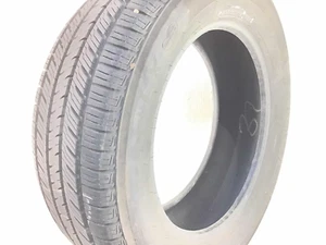 Set Of 2 P235/60R18 Yokohama Avid Ascend LX 103 H Used 7/32nds - Picture 1 of 5