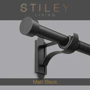 Poste de cortina extensible Klick Fit | Acabados de tachuelas | Negro mate | 71-120 cm - Imagen 1 de 5