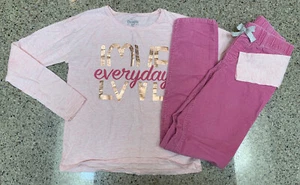Oshkosh Girls Size 12 - 2 Piece Outfit Long Sleeved Tshirt and Corded Jeggings - Picture 1 of 10