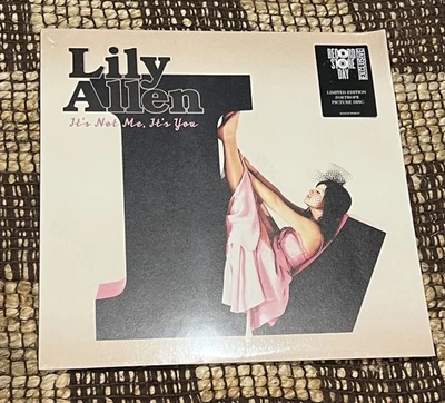 LILY ALLEN - IT'S NOT ME, IT'S YOU RSD 24 Vinyl Zoetrope NEW - Image 1 of 4
