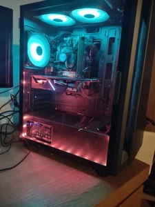 10th Gen Intel with RX 5500XT GPU Mid Range PC Glass Case - Afbeelding 1 van 6