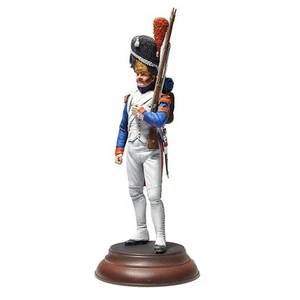 Miniart - Imperial Guard French Grenadier. Napoleonic Wars. (Min16017) - Photo 1/7