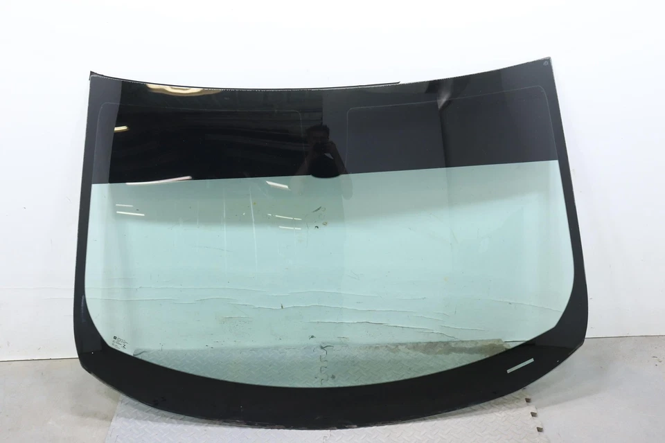 Chevrolet Malibu 2016-2025 parabrisas delantero ventana cristal OEM Foto 1 de 4