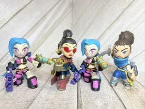 Lotto 4 minifigure Jinx + Yasuo League Of Legends Funko Mystery LEGGI - Foto 1 di 3