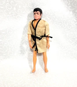 Figura de acción de colección Durham's KUNG Fu pulsador patada y corte dañada PIEZAS/REPARACIÓN - Imagen 1 de 16
