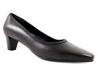 Easy Spirit Women's Quinny Classic Pumps Brown Leather Size 9 Wide