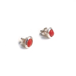 ORECCHINI CORALLO NATURALE ROSSO TOPPE CABOCHON ARGENTO 925 - Foto 1 di 6