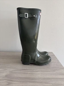 Hunter Women's Original Tall Rain Boots - Green Size 6 Rubber Outdoor Wear - Picture 1 of 11