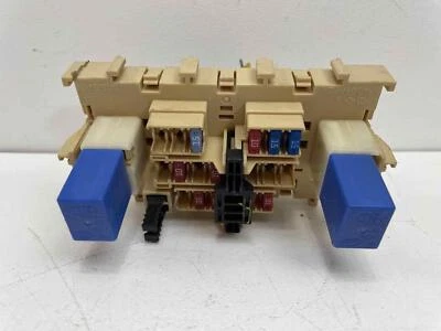 机舱保险丝继电器盒适用于 2009 - 2019 年尼桑 NV 200 2.0L — 第 1/4 张图片