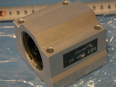 NB NIPPONLAGER SMA30GUU Gleiteinheit Linearkugellager (SMA-30-GUU) - Image 1 of 4