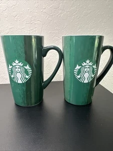 Starbucks Grande Coffee Mug x2 - 2021 Green Red Brushstrokes 16 Oz Mermaid Logo - Bild 1 von 12