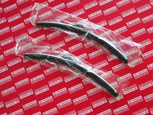 1972 1973 1974 1975 1976 1977 TOYOTA HILUX RN20 FRONT WINDSHIELD WIPPERS SET - Picture 1 of 7