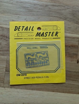 DETALLE MASTER DM-2310 ESCALA 1:24-25 PEDALES STREET ROD SIN USAR, EN CAJA (KS130) Foto 1 de 2