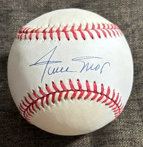 WILLIE MAYS AUTOGRAPH RAWLINGS ONL BASEBALL JSA LOA SIGNED AUTO HOF - Picture 1 of 7