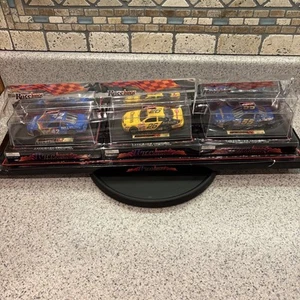 Race Image Collectibles 1:43 Scale Die Cast Model w/ Collectible Display Case - Picture 1 of 15