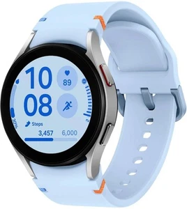 Samsung - Galaxy Watch FE Smartwatch 40mm BT with Blue Band - Silver - Photo 1 sur 14