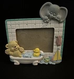 Vintage 1992 Burnes Baby Kinderzimmer Keramik 3D Bilderrahmen Badezeit Elefant - Bild 1 von 8