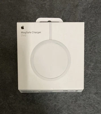 OFFICIAL GENUINE APPLE MAGSAFE WIRELESS CHARGER A2580 FOR IPHONE 12-17 - Image 1 of 4