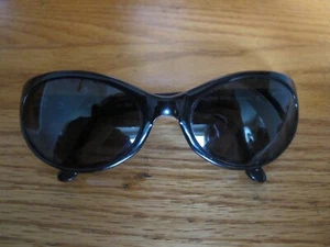 Smith SALSA Polarized Women's Sunglasses; Black w/Black Lens - Used - Picture 1 of 6